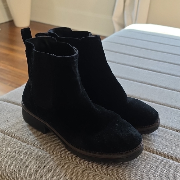 Crown Vintage Shoes - Crown Vintage Black Suede Ankle Boots